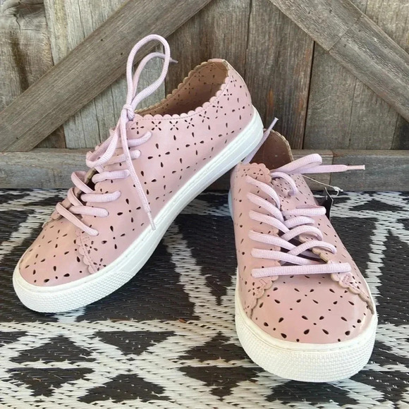 Torrid | Laser Cut Lace -Up Sneaker - Picture 4 of 12